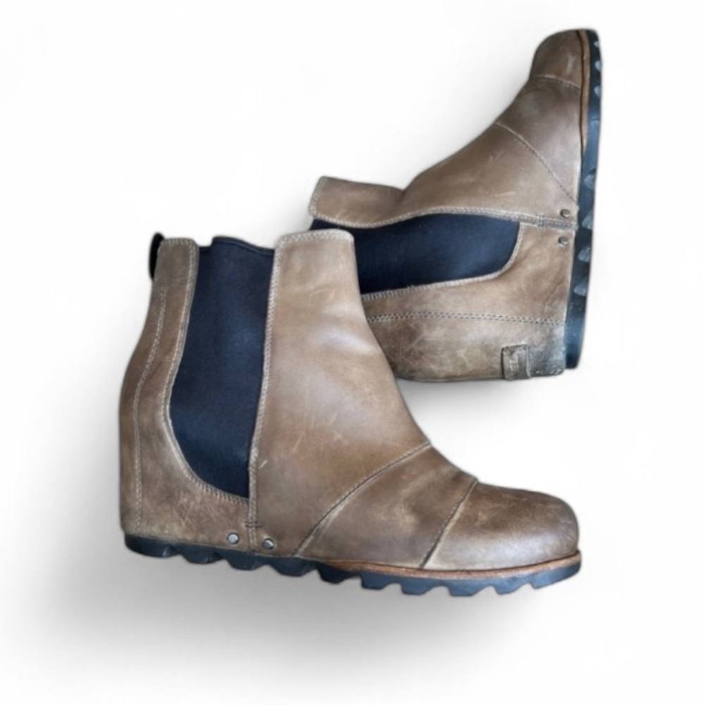 Sorel Lea Wedge Boots Brown Distressed Leather NL2334-089 Women's Size 10